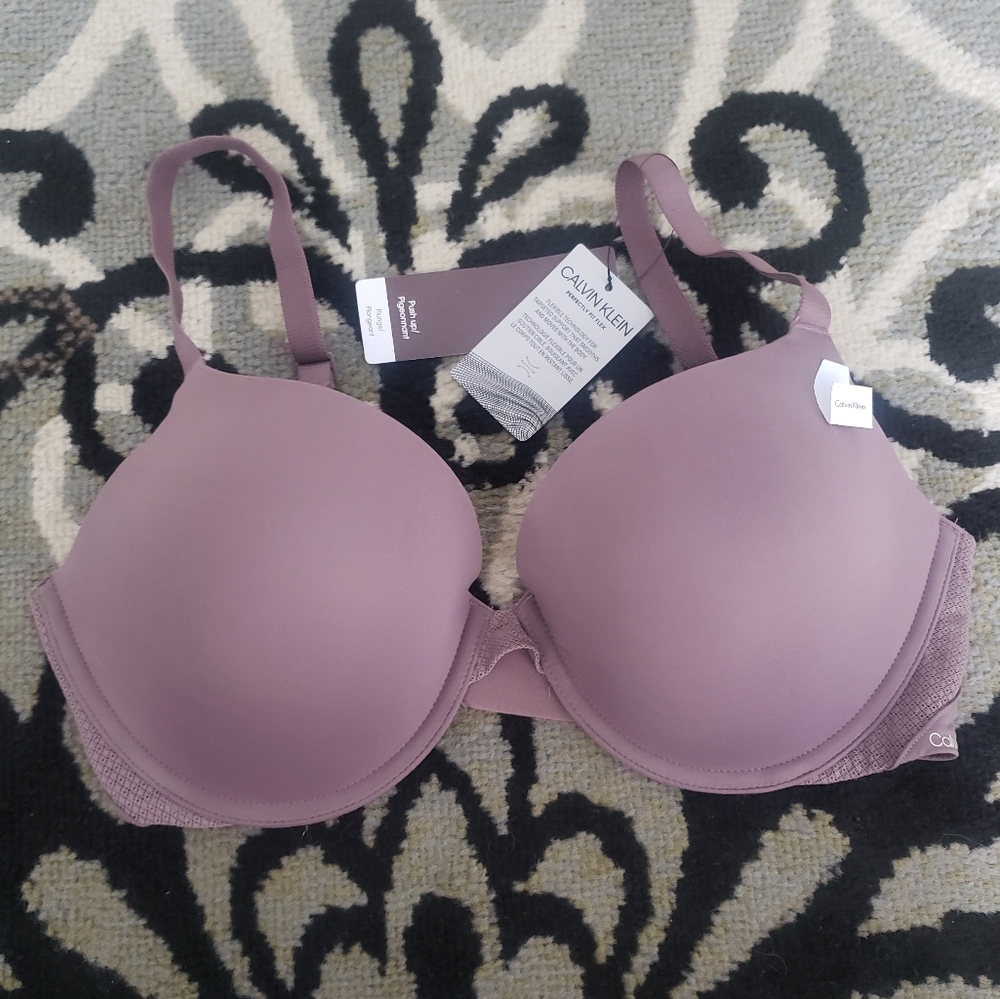 New pink Calvin Klein Push Up Bra 34DD.
